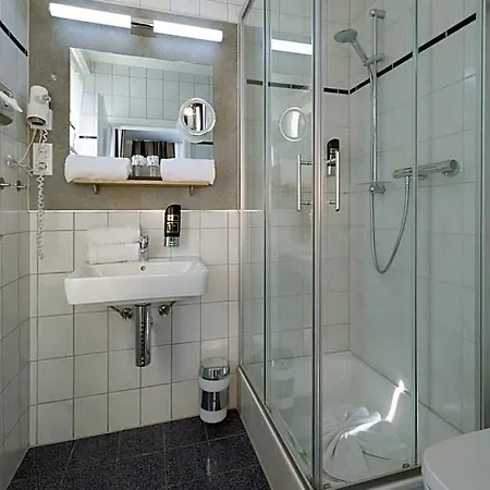 Jellentrup - Adults Only 3*